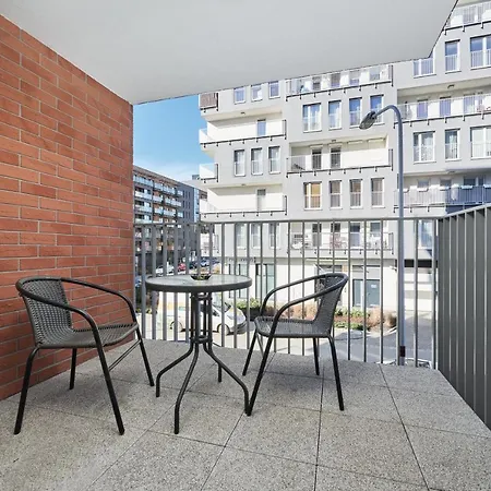 Dmowskiego Kepa Mieszczanska By Renters Апартаменты Вроцлав