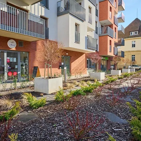 Dmowskiego Kepa Mieszczanska By Renters * Wroclaw